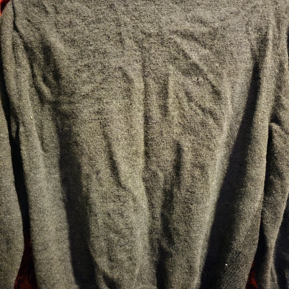 Men's Banana Republic Merino Wool Gray Sweater Shrunk to a Medium NOT XXL